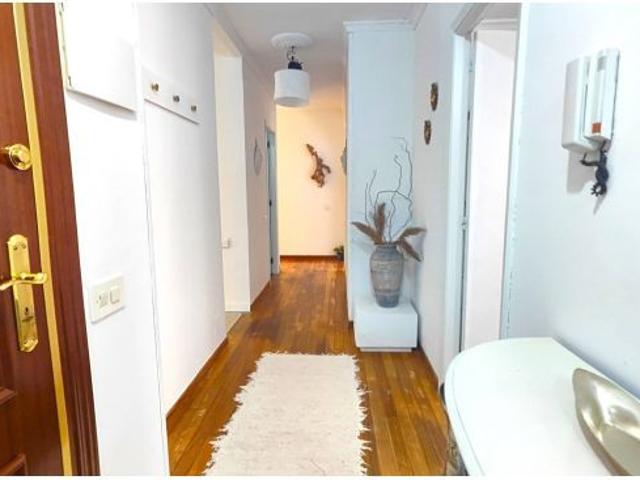 Amplo piso en venta na avenida de Lugo
