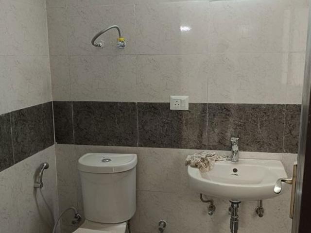 Amrapali Crystal Homes 3 Bedroom 1700 Sq. Ft. Apartment in Sector 76 Noida Listing ID: #10267