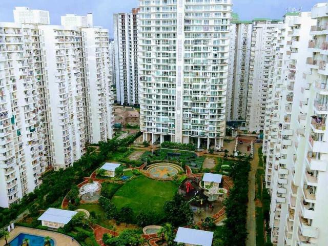Amrapali Crystal Homes 4 Bedroom 2140 Sq. Ft. Apartment in Sector 76 Noida Listing ID: #10250