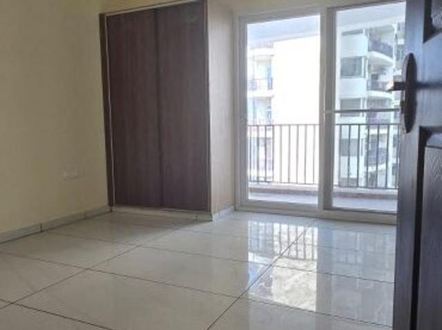 Amrapali Platinum 3.5 Bedroom 1700 Sq. Ft. Apartment in Sector 119 Noida Listing ID: #10309