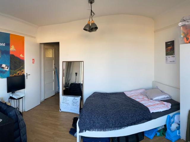 Amstelveen border Amsterdam with Registration