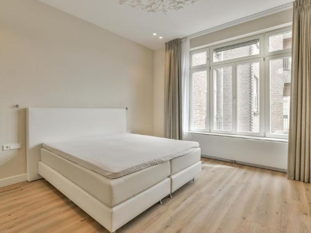 Amsteldijk 146H 1079 LE Amsterdam