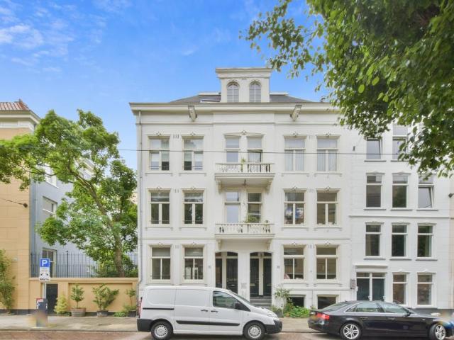 Amsterdam – Plantage Doklaan 42B