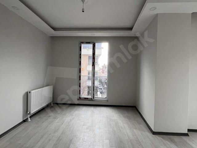 ÇAMSAN AVM YAKININDA KİRALIK 2+1 AMERİKAN MUTFAKLI DAİRE