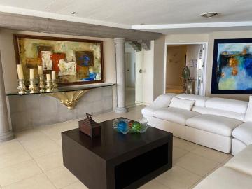 Amueblado Departamento en Renta, Condóminio Arrecifes, Boca del Rio