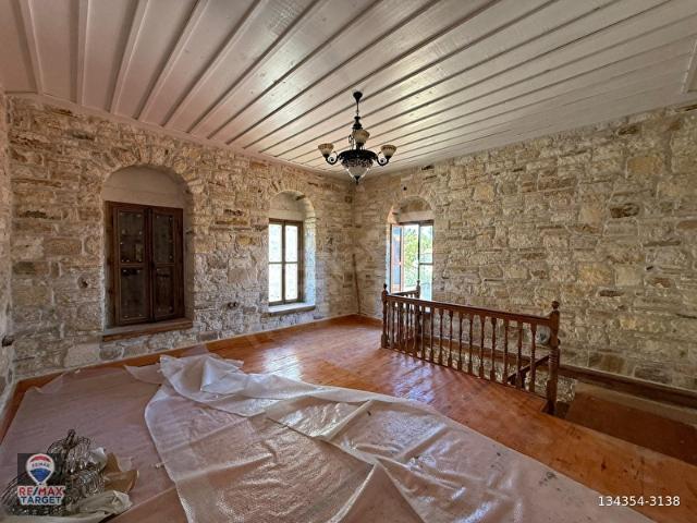 Anıtlar Kurulu Onaylı Restorasyonlu Tarihi Taş Ev Yenifoça