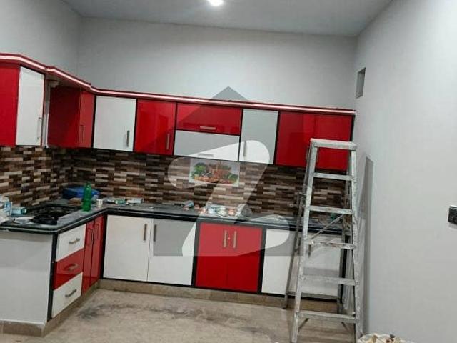 An airy portion for rent