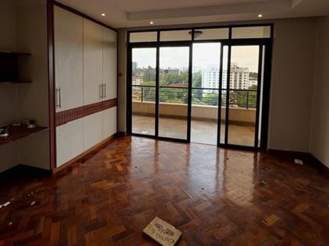 An executive spacious three bedroom apartment to let in riverside drive