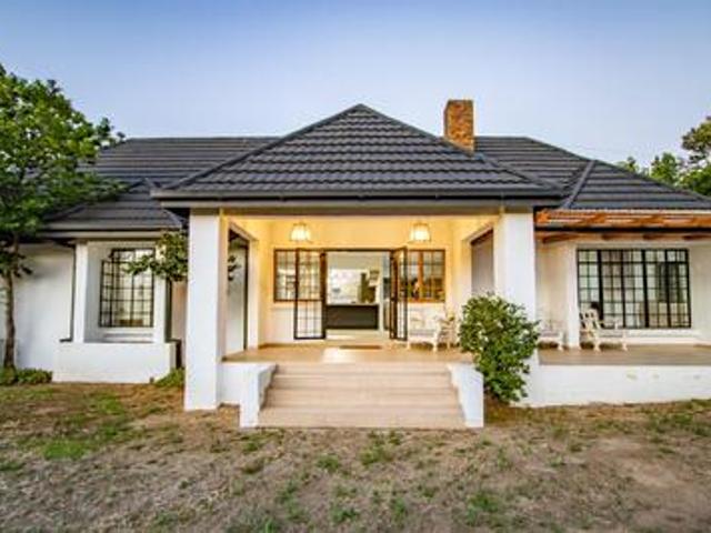 an extremely neat three bedroom home.