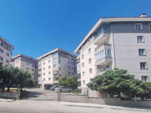 Anıl Emlaktan 3+1 Mükemmel Konumda Arakat Herşeyi Yapılı Daire