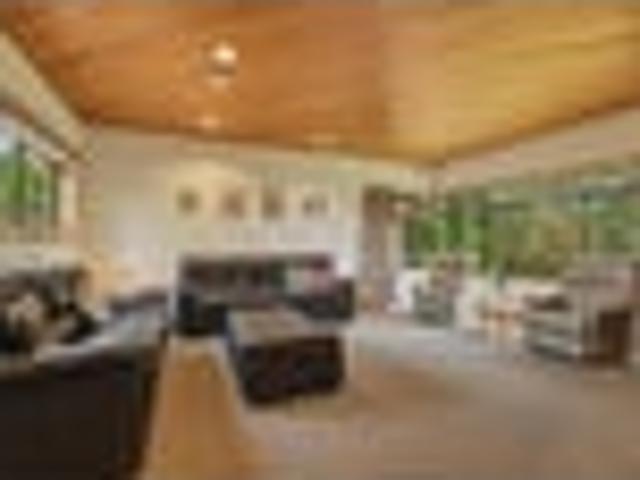 An Oasis of Privacy & Calm