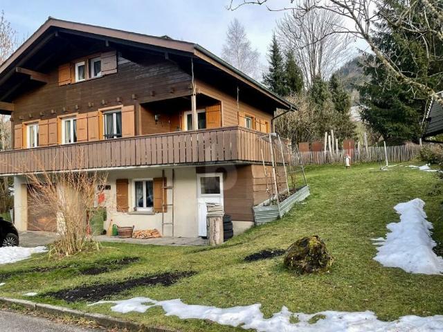 AN RUHIGER LAGE FÜR GENIESSER
