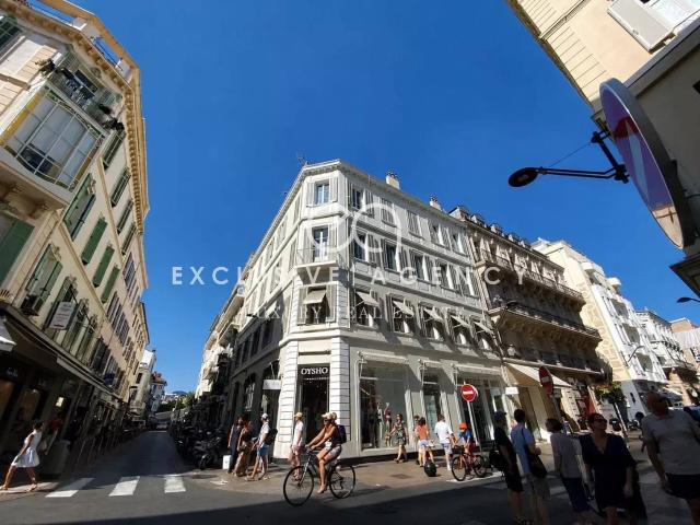 Annual Unfurnished Rental in Cannes – 62 sqm 2 Bedroom Apartment