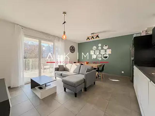 Annecy 74000 Achat / Vente appartement 3 pièces t3