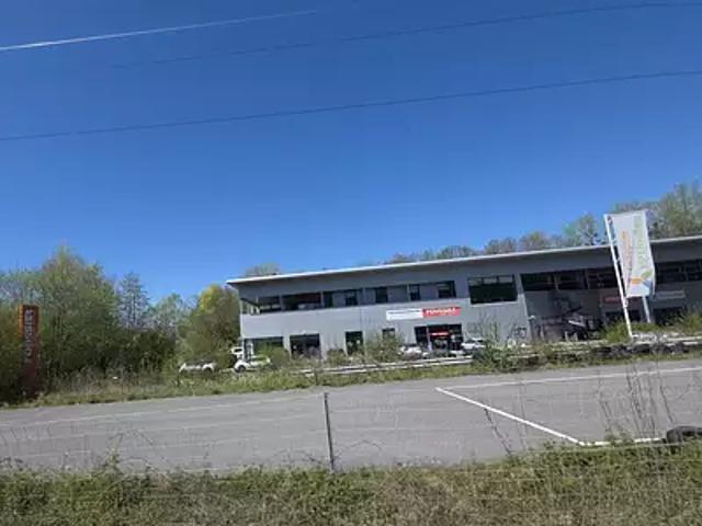 Annecy 74000 Location divers parking