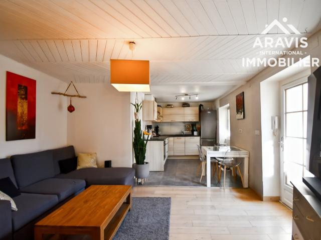 Annecy Centre 3 pièces rénové avec balcon, calme et plein su. 48m² Annecy
