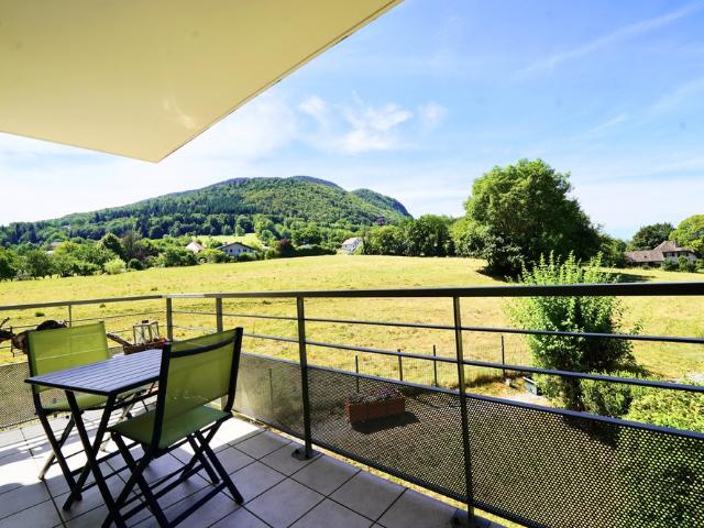 ANNECY LE VIEUX Appartement 3 pièces de 70 M2 hab. Terrasse Garage