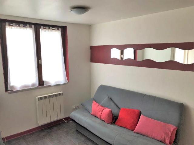 Annecy Le Vieux: appartement de 27.02m2 à louer