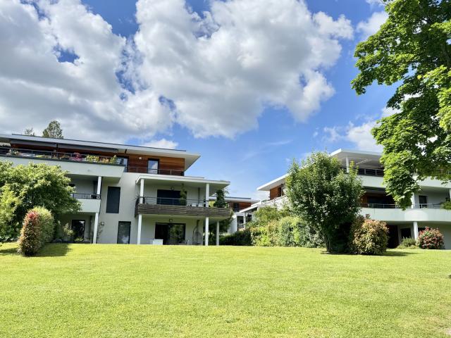 ANNECY LE VIEUX Appartement T3 de 71 M2 avec terrasse de 22 M2, garage et cave