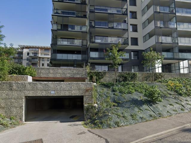 ANNECY LE VIEUX GARAGE EN SOUS SOL SECTEUR VIRE MOULIN