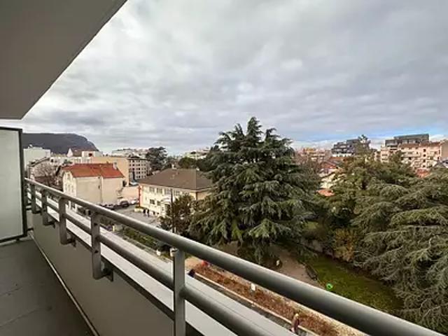Annemasse 74100 Achat / Vente appartement 4 pièces t4 au dernier étage