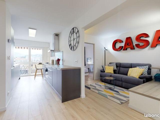 Annemasse centre T5 90m² 4 chambres balcon parking cave