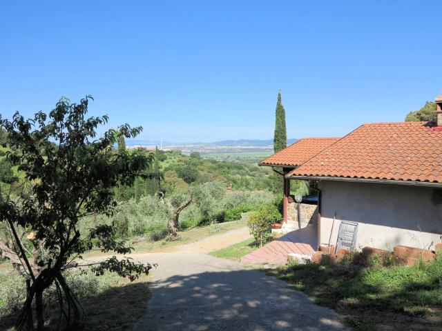 Annesso agricolo con vista panoramica in vendita a Scarlino 72m² Scarlino