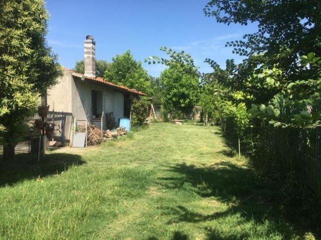Annesso agricolo in vendita a Cascina 1900 mq Rif: 1145197