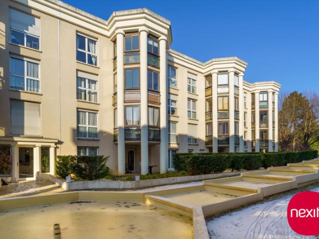 Annexe + Parking + Appartement