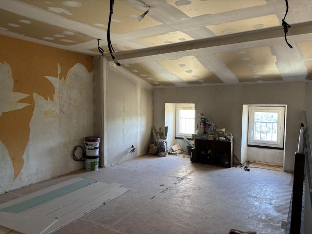 ANNONAY Appartement T3 à rénover avec cave