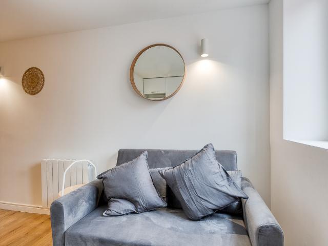 Annonce n° 212013 Studio rue de calais droite