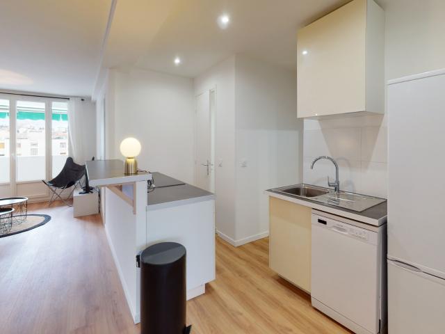 Annonce n° 82152 Colocation Magnifique T4 meublé de 61 m² aux Chartreux