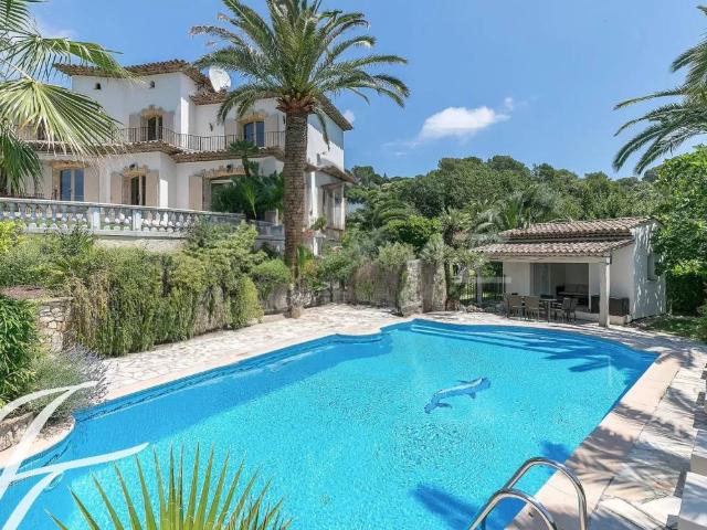 Annonce Location Maison Mougins 06250, 8 Pièces ref:L0038LC