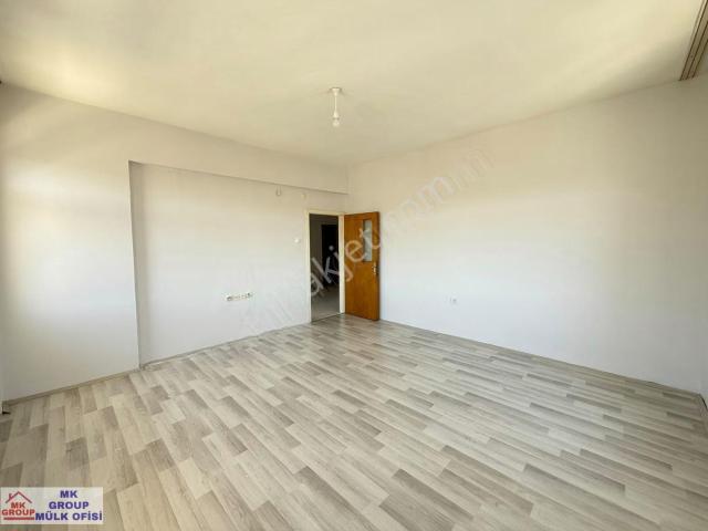 Anayurt'un Merkezinde Güney Batı Cepheli Satılık 3+1 Daire
