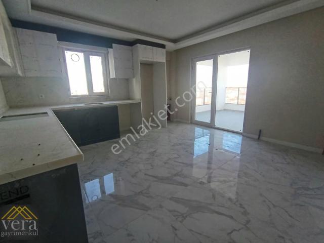 Ana Caddeye 2.bina Sıfır 9.kat Teras Balkonlu 3+1 Kiralık Daire
