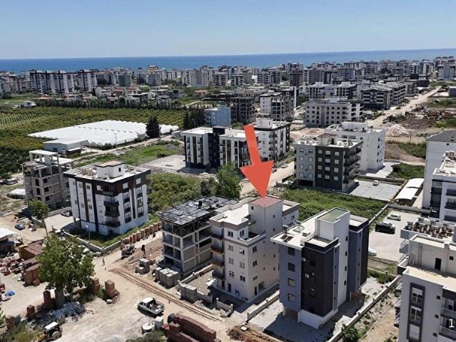 ANA YOL KENARI VE ÖNÜ KAPANMAZ YAZA TESLİM FIRSAT 1+1 DAİRE