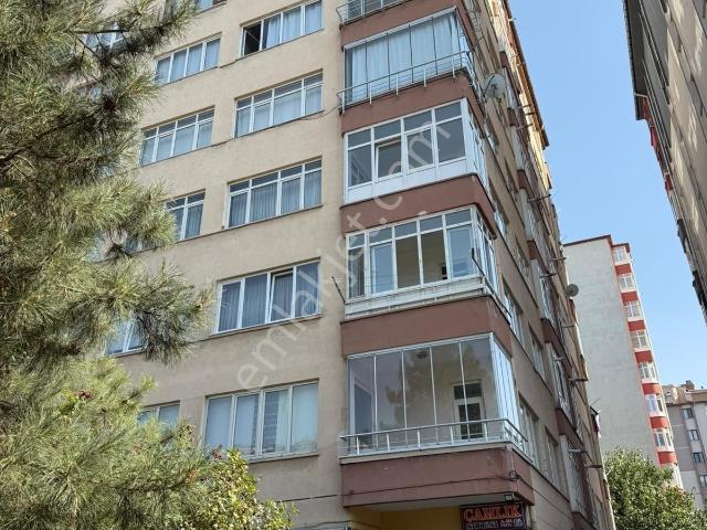Anadolu Emlaktan Sivas Caddesi Üzerinde Kiralık Daire