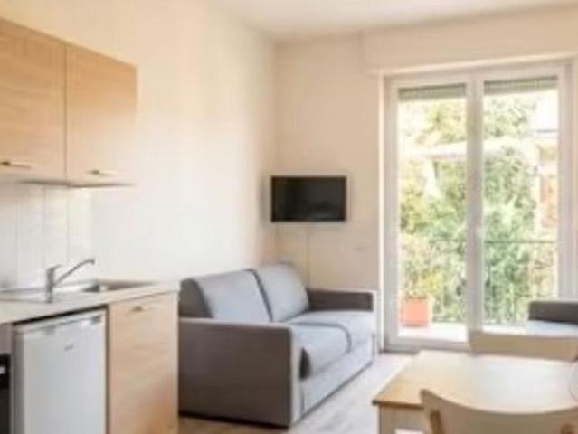 Anagnina trilocale con Balcone