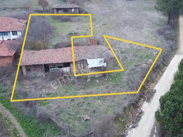 Çanakkale Yenice Ahiler Satılık 547 M2 Arsası Olan Müstakil Ev