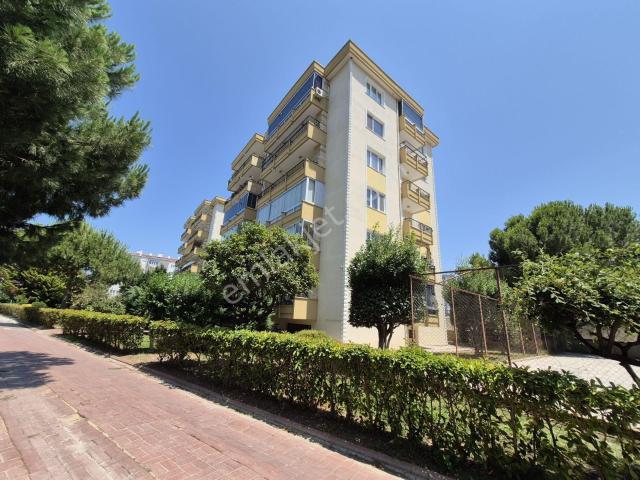 Çanakkale Barbaros Mah Kiralık Geniş 3+1 Daire