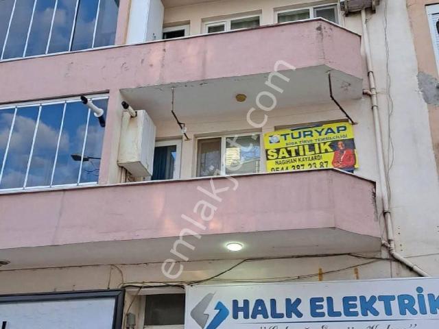 Çanakkale Biga Hamdibey Mah.istiklal Cad Satılık 2+1 Daire