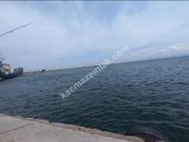 Çanakkale Biga, Karabiga Satılık Bahçeli Ev