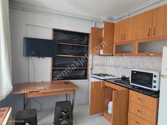 Çanakkale İsmetpaşa Mh.kiralık 1+1 Daire