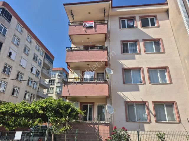 Çanakkale Merkez Barbaros Mahallesi'nde 3+1 Kiralık Daire