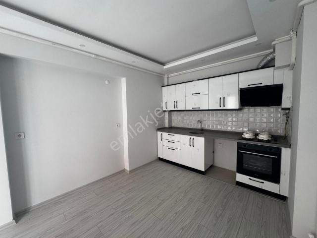 Çanakkale Merkez Stadyum Mevki Satılık 1+1 Daire