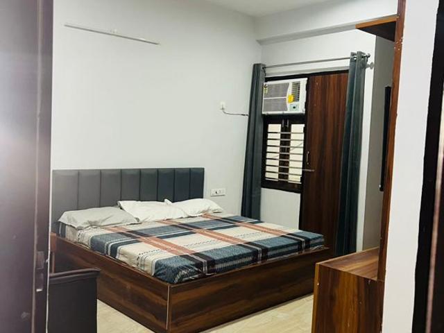 Anand Lok, Sadiq Nagar 4 Bedroom 400 Sq. Yd. Builder Floor in Anand Lok Delhi Listing ID: #10327