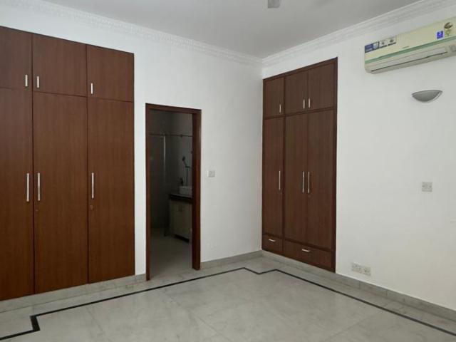 Anand Niketan 4 Bedroom 440 Sq. Yd. Builder Floor in Anand Niketan Delhi Listing ID: #9689