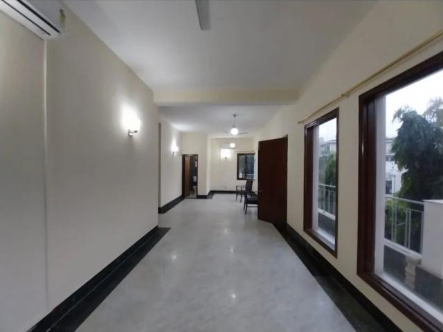 Anand Niketan 4 Bedroom 250 Sq. Yd. Apartment in Devla Greater Noida Listing ID: #10384