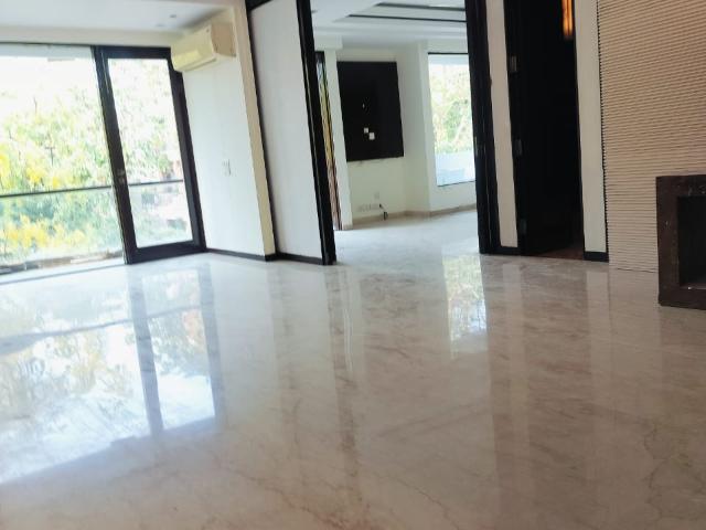 Anand Niketan 4 Bedroom 375 Sq. Yd. Apartment in Anand Niketan Delhi Listing ID: #10387