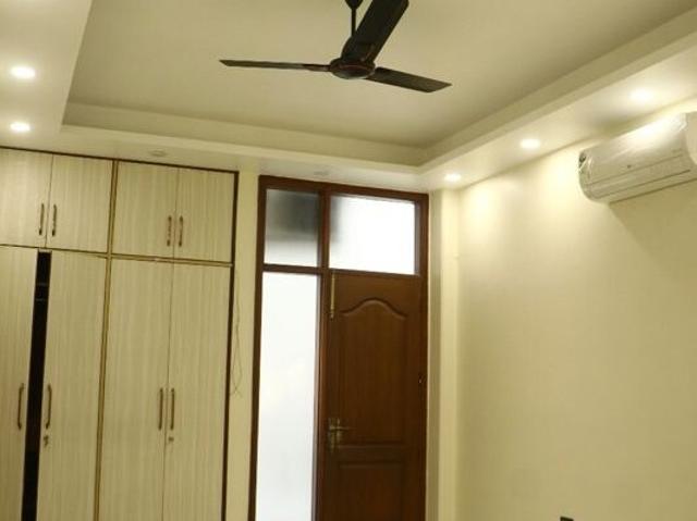 Anand Niketan 4 Bedroom 375 Sq. Yd. Builder Floor in Anand Niketan Delhi Listing ID: #10383
